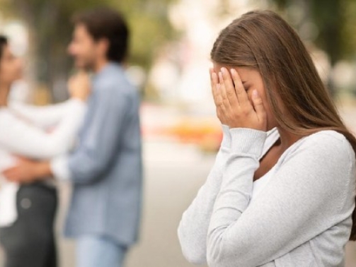 ilustrasi-selingkuh-atau-perselingkuhan_169